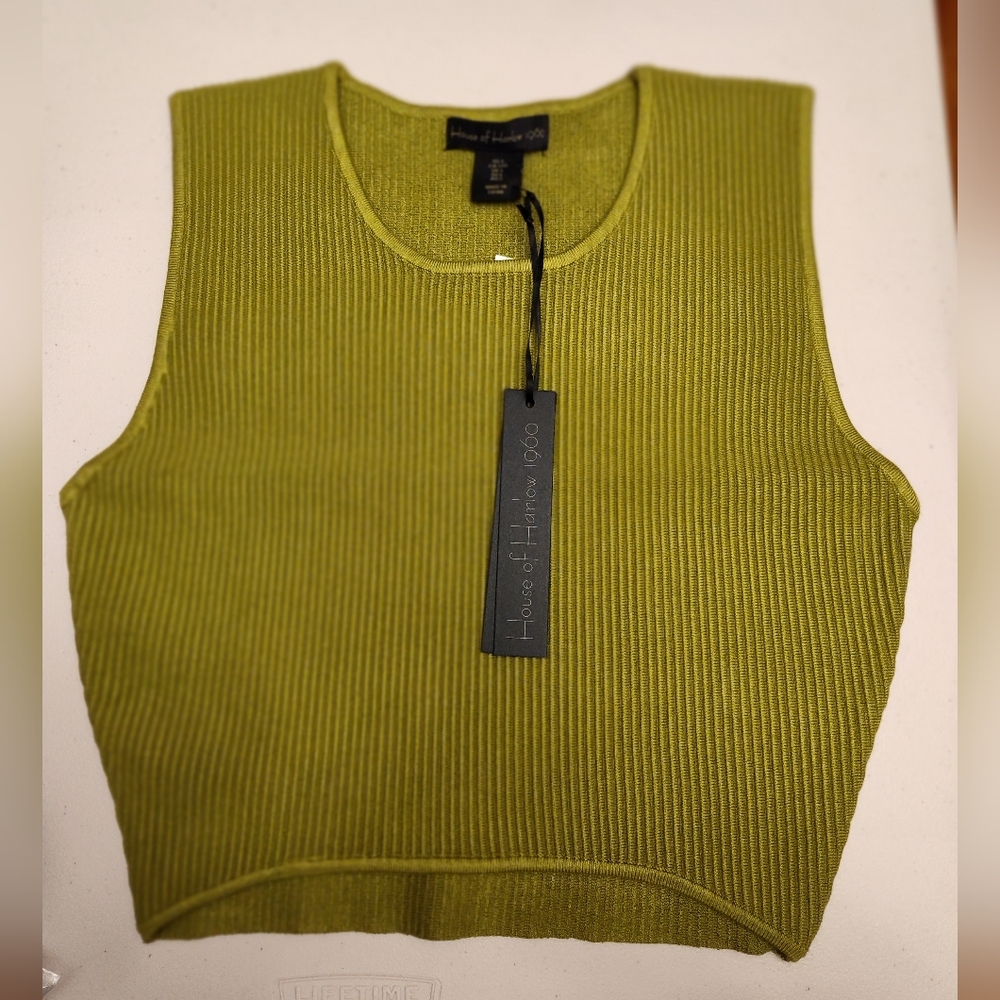 House of Harlow 1960 Crewneck Ribbed Knit Crop Top